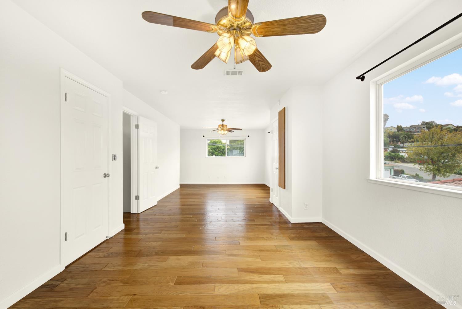 Benicia, California, 94510, United States, 4 Bedrooms Bedrooms, ,3 BathroomsBathrooms,Residential,For Sale,1989511