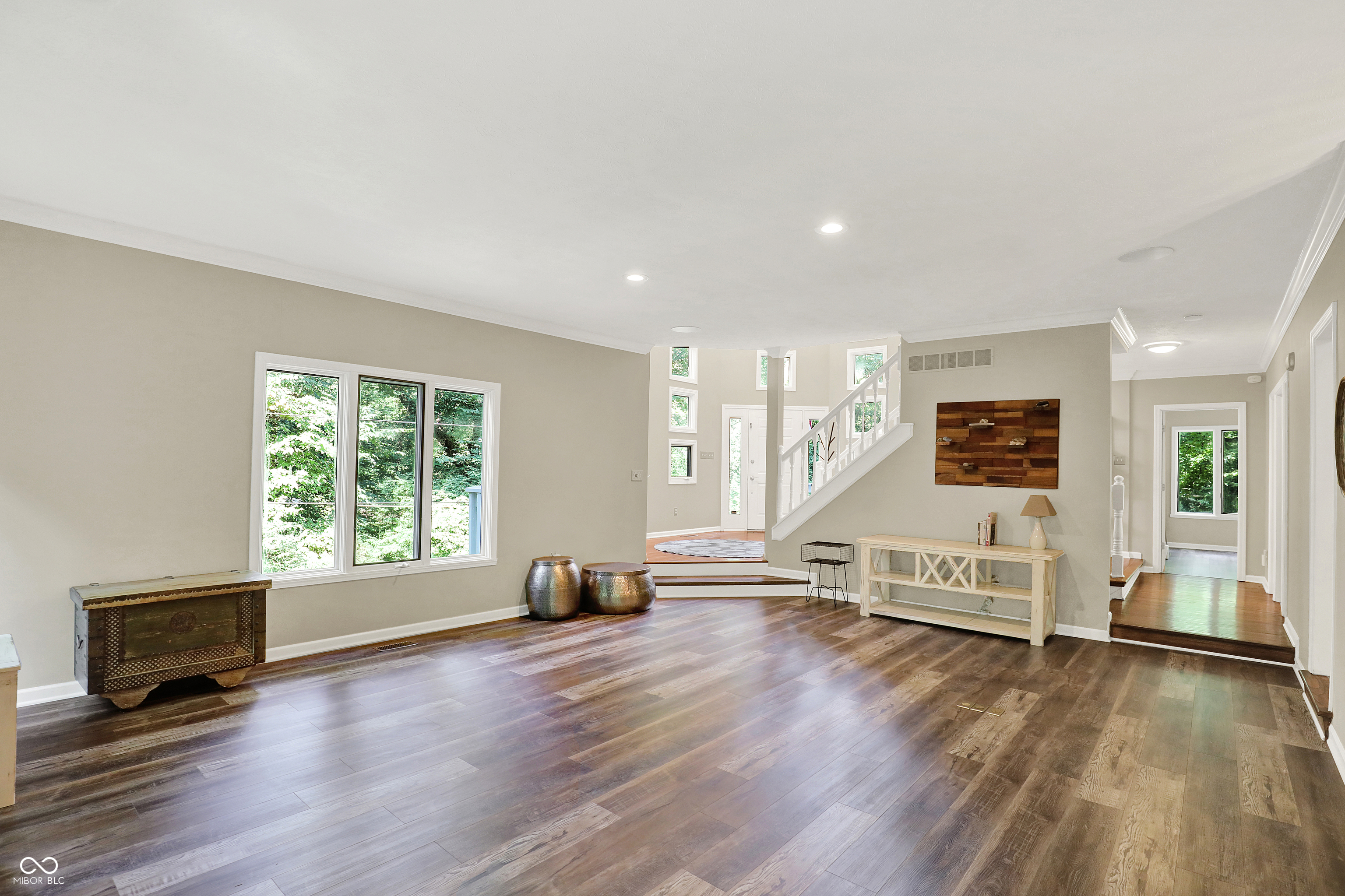 Indianapolis, Indiana, 46240, United States, 4 Bedrooms Bedrooms, ,3 BathroomsBathrooms,Residential,For Sale,1974215