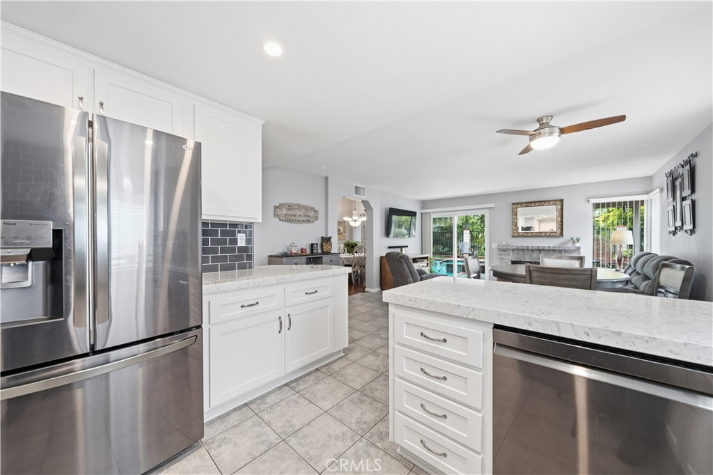 Moreno Valley, California, 92557, United States, 4 Bedrooms Bedrooms, ,3 BathroomsBathrooms,Residential,For Sale,1982856