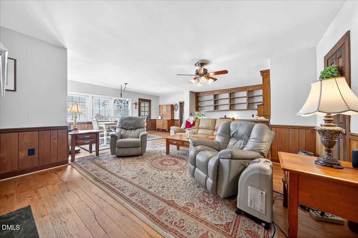 Youngsville, North Carolina, 27596, United States, 3 Bedrooms Bedrooms, ,3 BathroomsBathrooms,Residential,For Sale,1990196