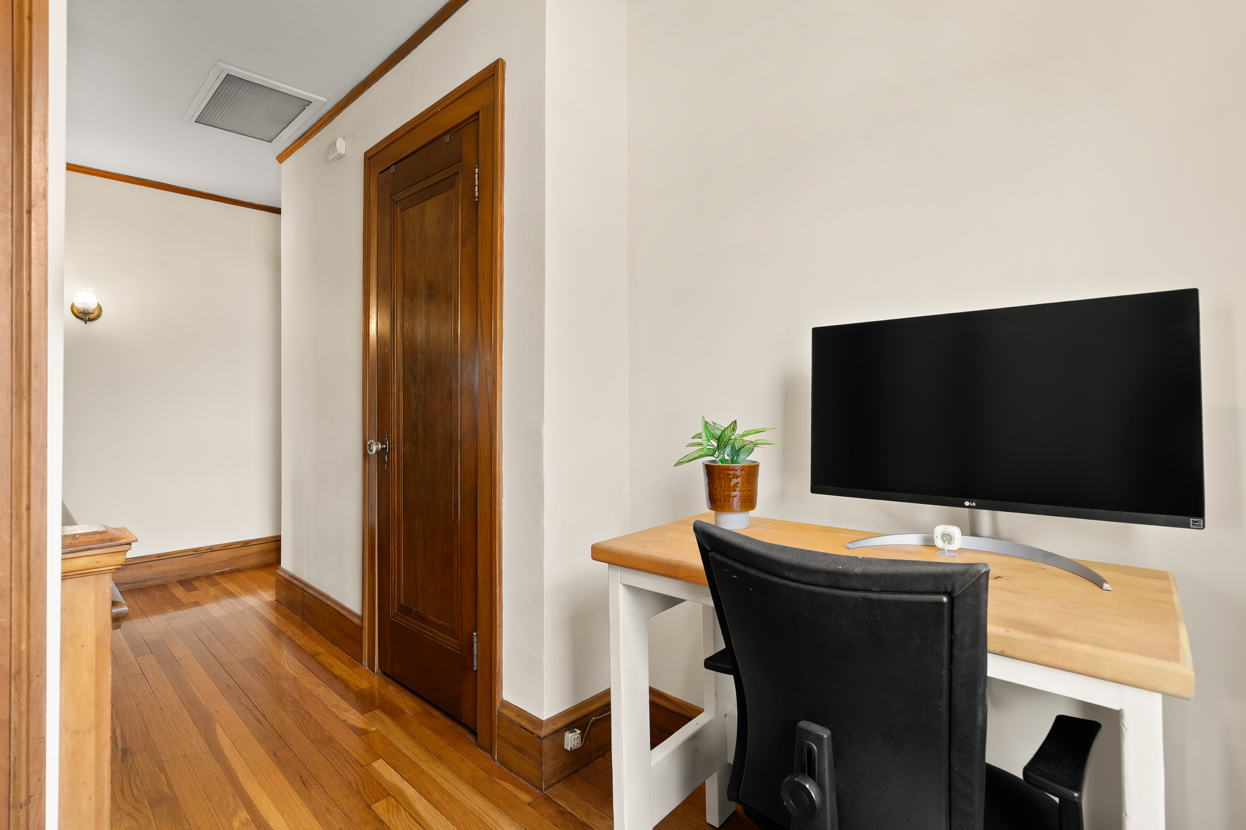  31 Whittier Rd, Medford, MA, 02155 - 物件實景