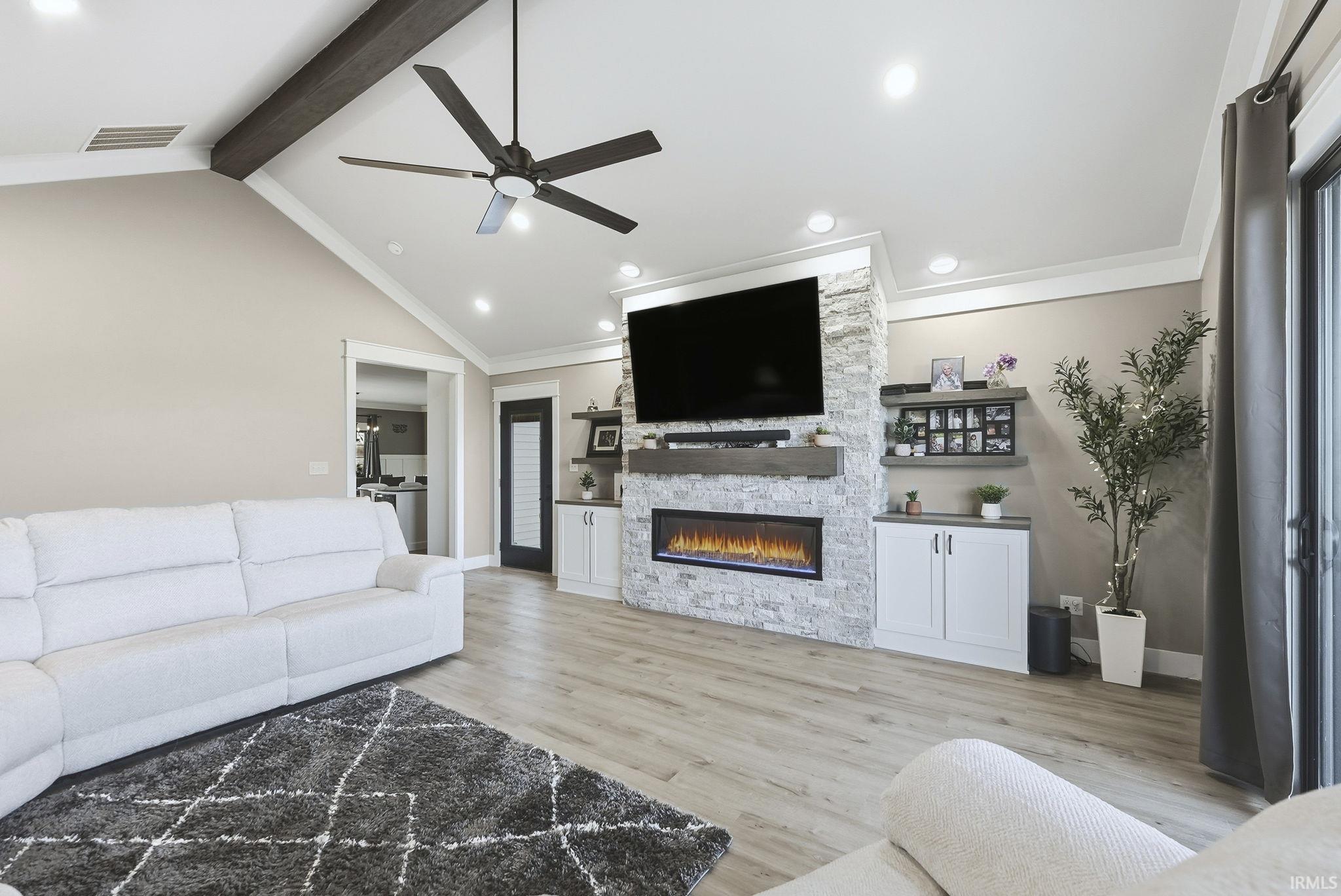 Auburn, Indiana, 46706-9568, United States, 3 Bedrooms Bedrooms, ,3 BathroomsBathrooms,Residential,For Sale,1987024