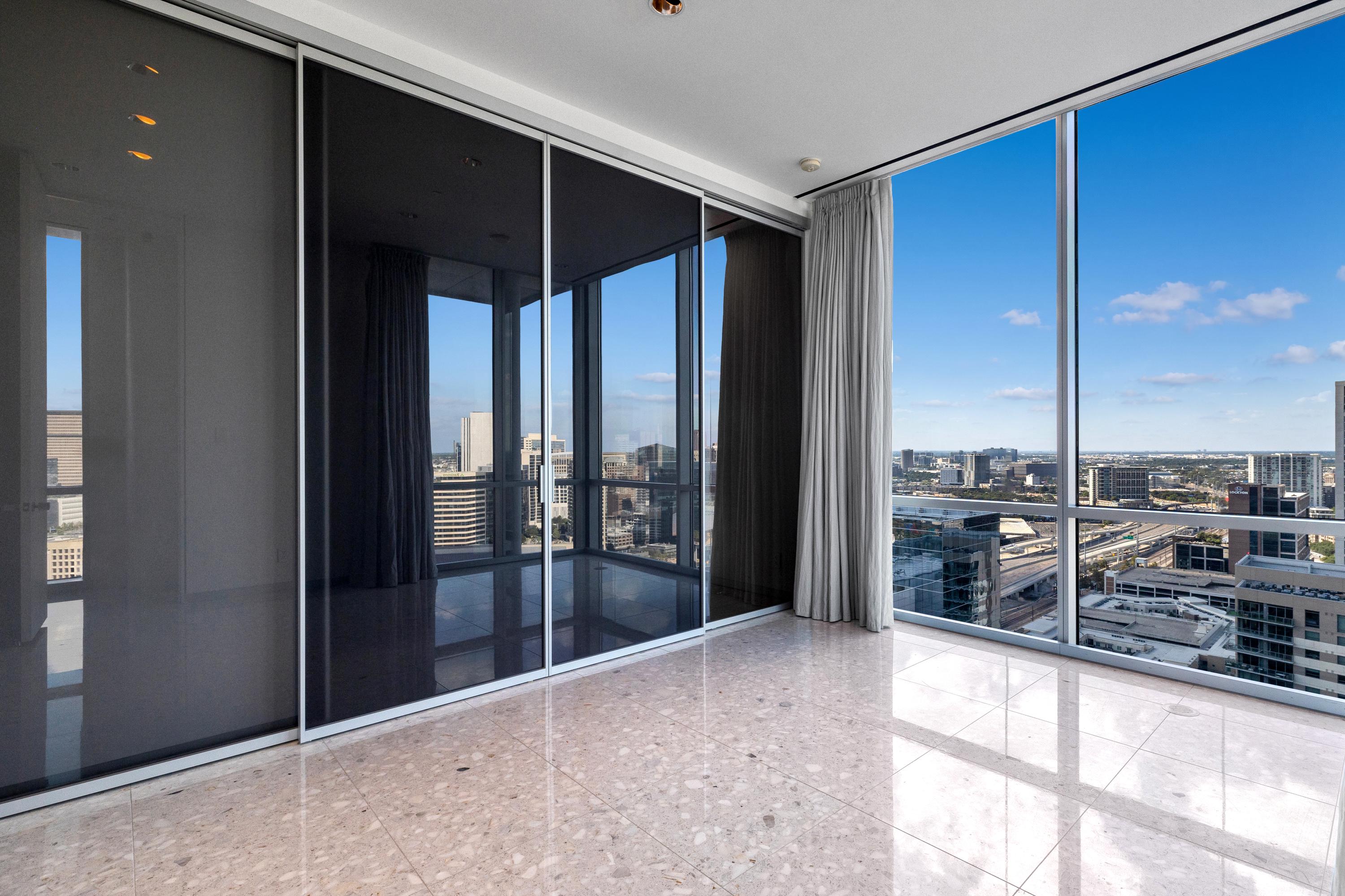  The House, Unit 2701 — 27th Floor Penthouse - 物件實景