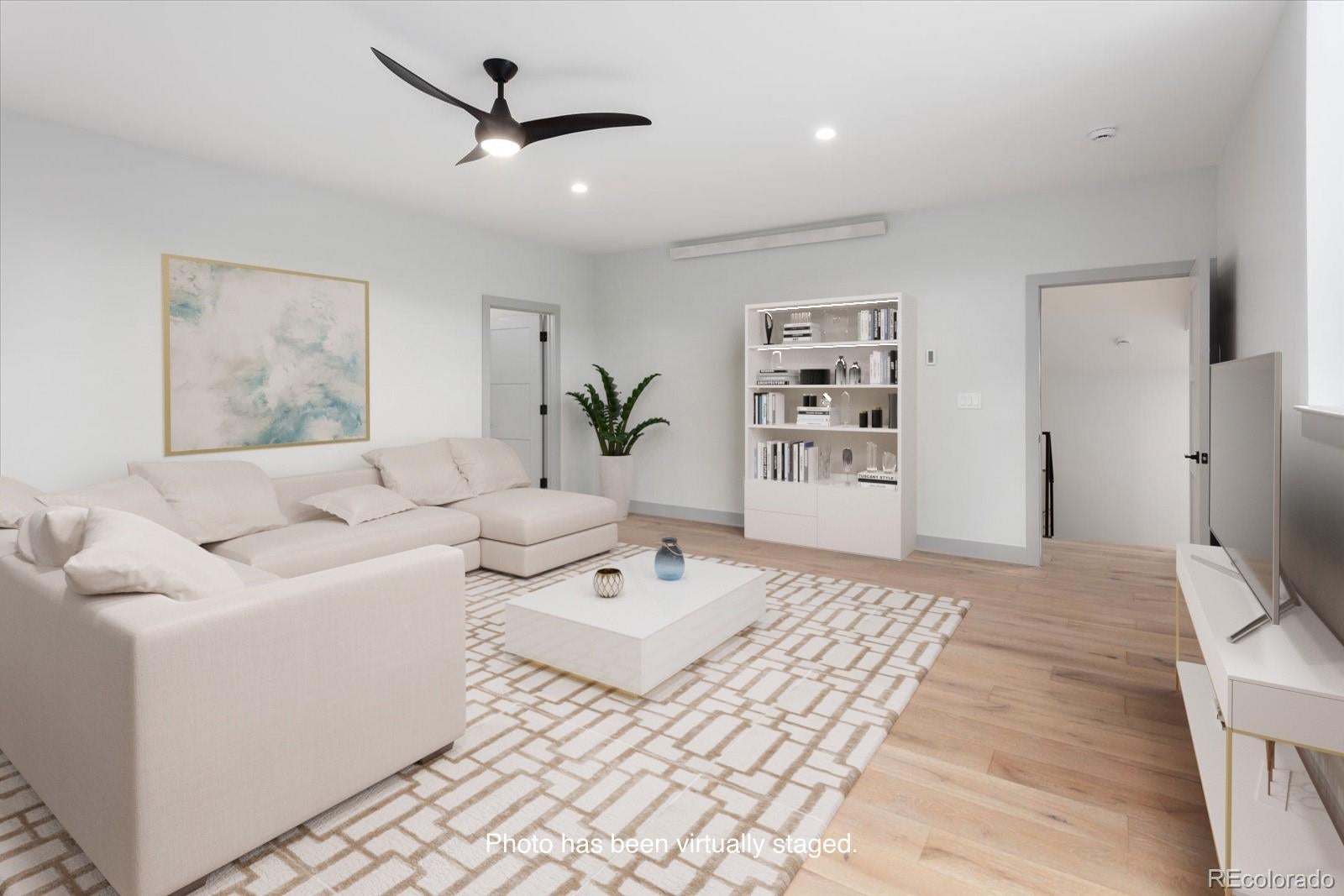 Salida, Colorado, 81201, United States, 5 Bedrooms Bedrooms, ,3 BathroomsBathrooms,Residential,For Sale,1979376