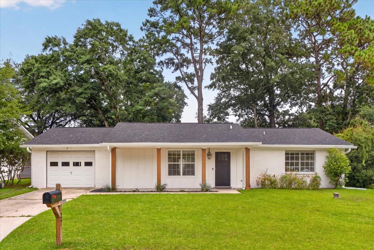Saint Marks Dr, Goose Creek, SC 29445