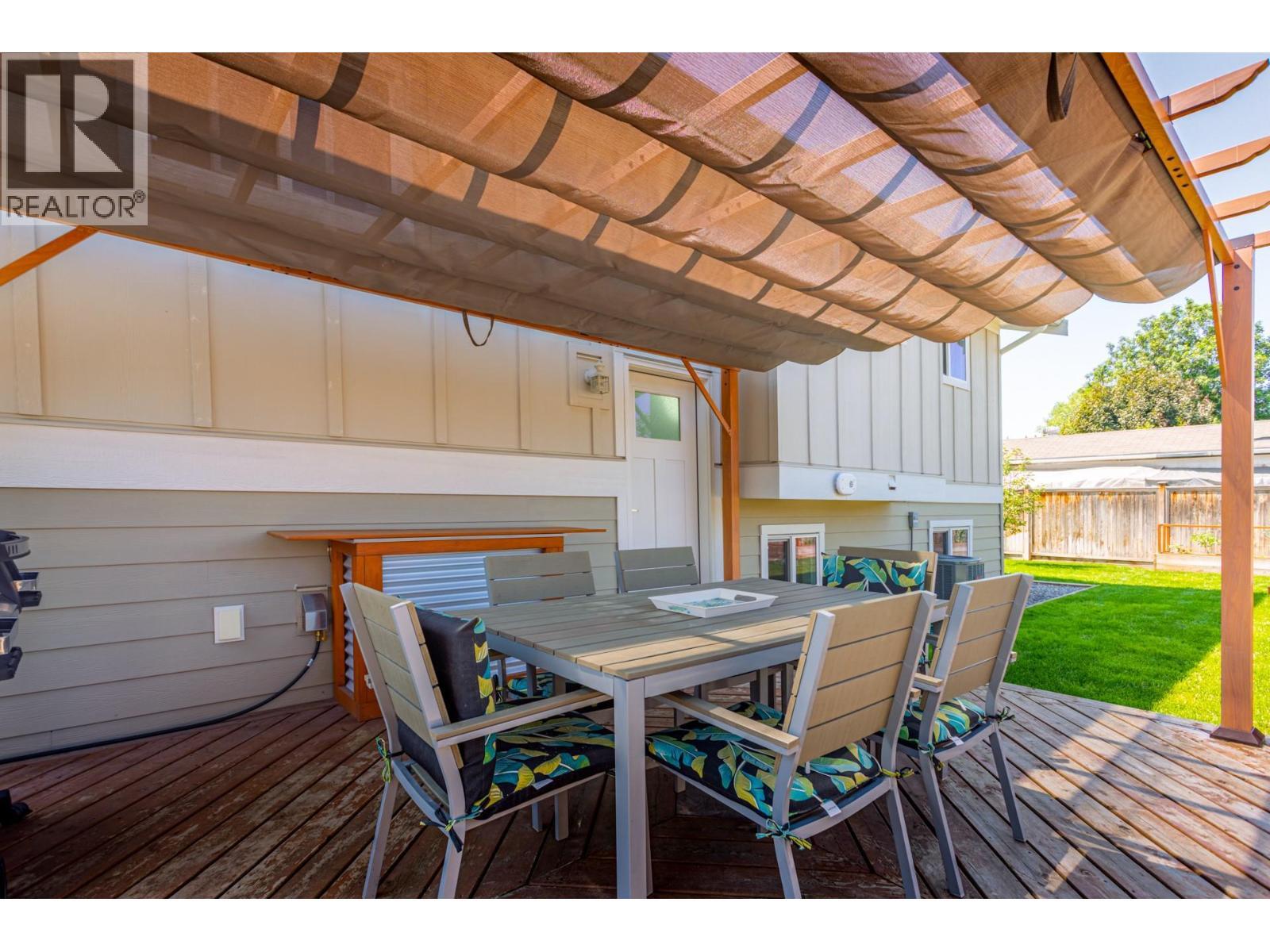 KELOWNA, British Columbia, V1X 2H2, CA, 3 Bedrooms Bedrooms, ,3 BathroomsBathrooms,Residential,For Sale,1948165