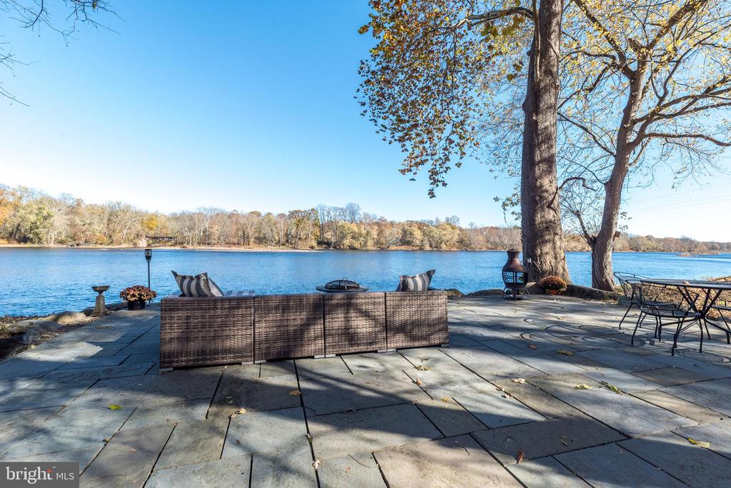 Upper Black Eddy, Pennsylvania, 18972, United States, 3 Bedrooms Bedrooms, ,3 BathroomsBathrooms,Residential,For Sale,1991005