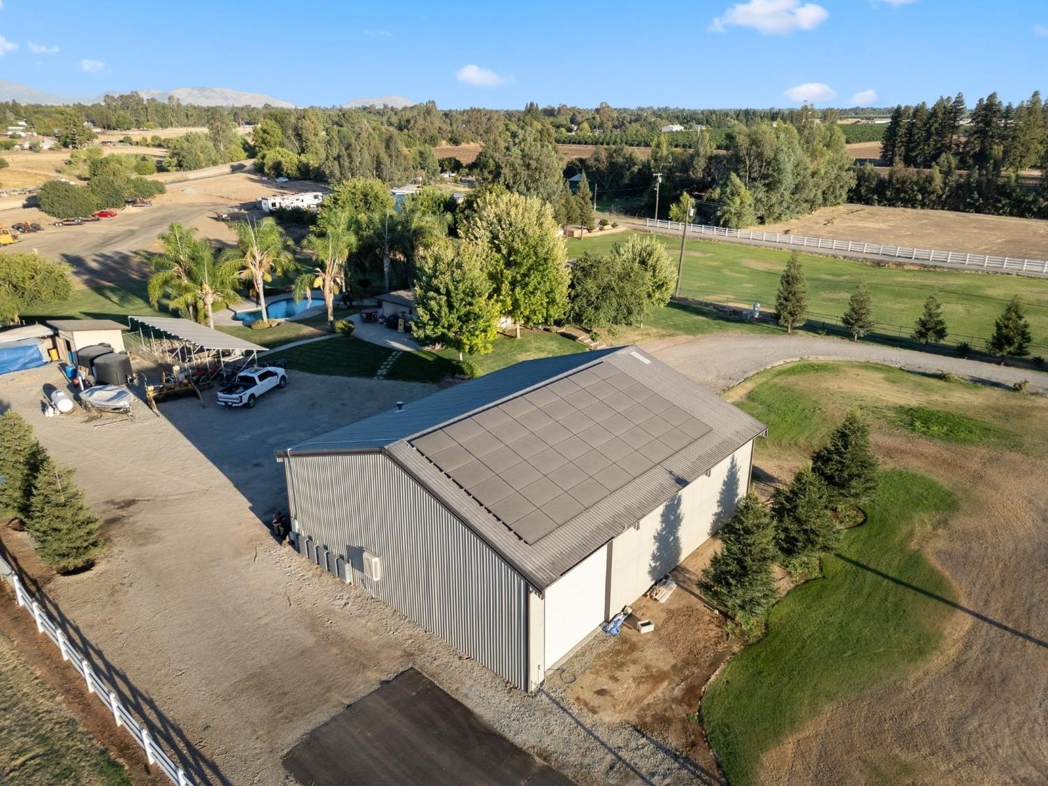 Clovis, California, 93619, United States, 4 Bedrooms Bedrooms, ,4 BathroomsBathrooms,Residential,For Sale,1924178