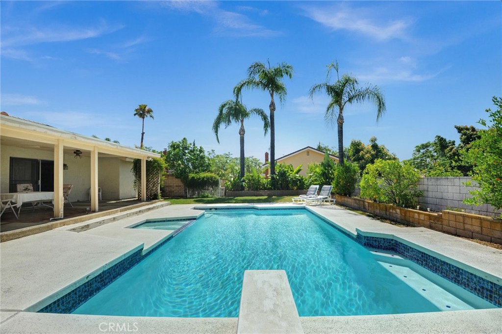 Upland, California, 91784, United States, 4 Bedrooms Bedrooms, ,3 BathroomsBathrooms,Residential,For Sale,1889759