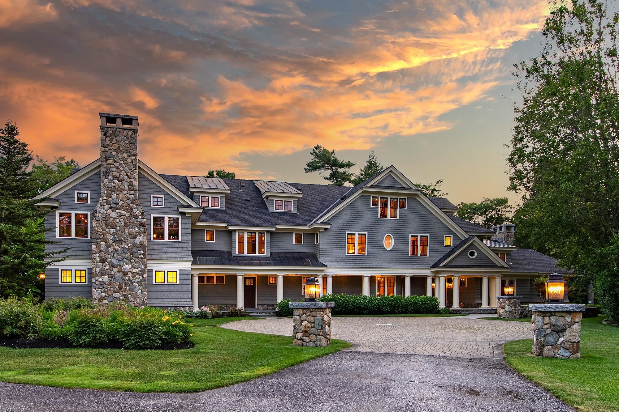 Meredith, New Hampshire, 03253, United States, 7 Bedrooms Bedrooms, ,6 BathroomsBathrooms,Residential,For Sale,1897806