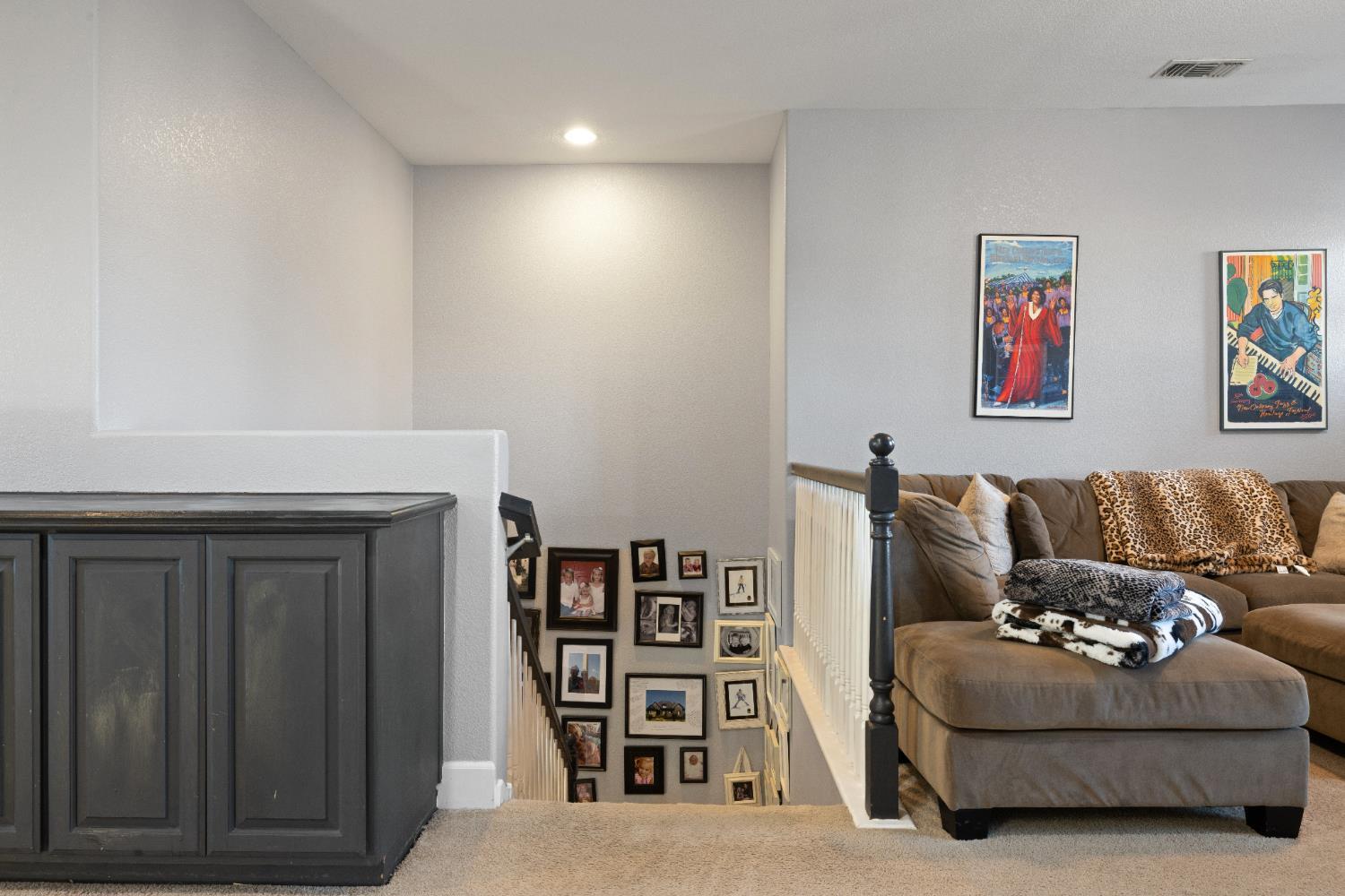 Oakdale, California, 95361, United States, 4 Bedrooms Bedrooms, ,4 BathroomsBathrooms,Residential,For Sale,2011319