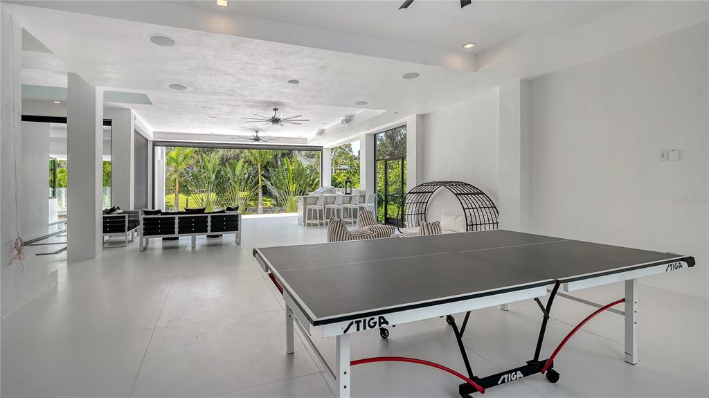 Sarasota, Florida, 34239, United States, 5 Bedrooms Bedrooms, ,8 BathroomsBathrooms,Residential,For Sale,1991570