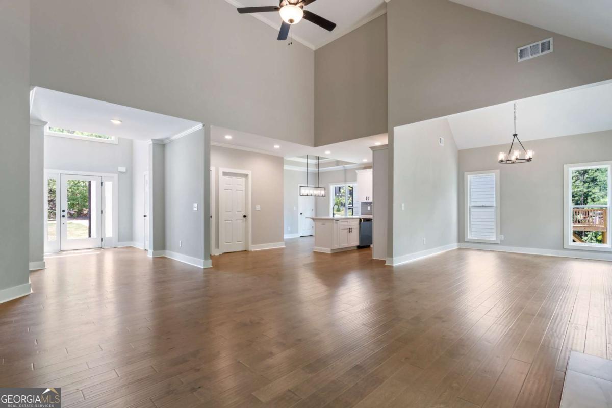 Athens, Georgia, 30605, United States, 3 Bedrooms Bedrooms, ,2 BathroomsBathrooms,Residential,For Sale,1906497