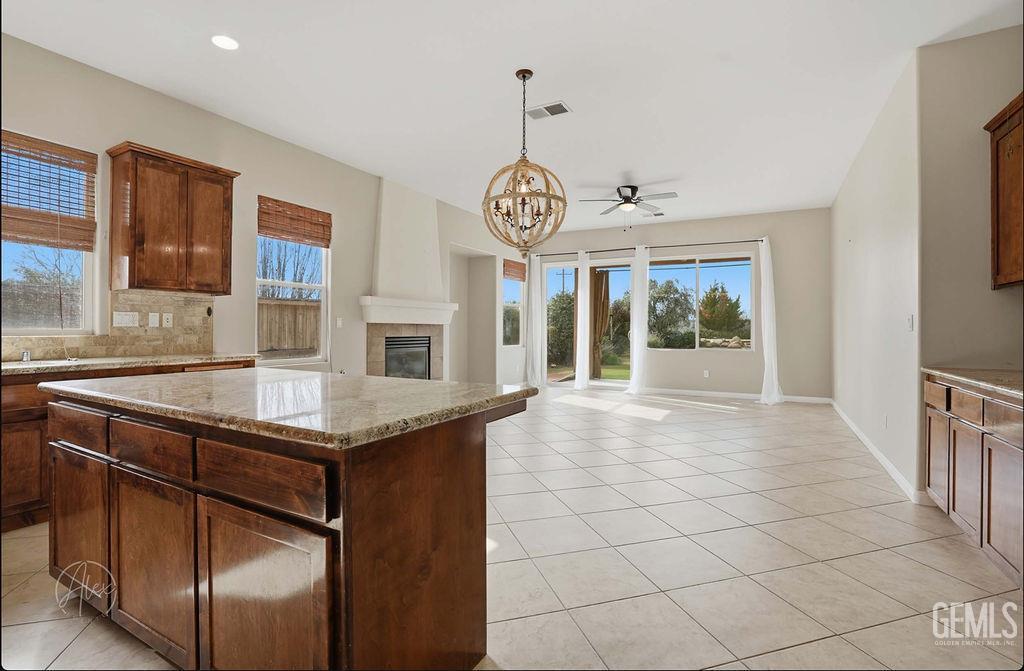 Bakersfield, California, 93306, United States, 3 Bedrooms Bedrooms, ,2 BathroomsBathrooms,Residential,For Sale,2005993