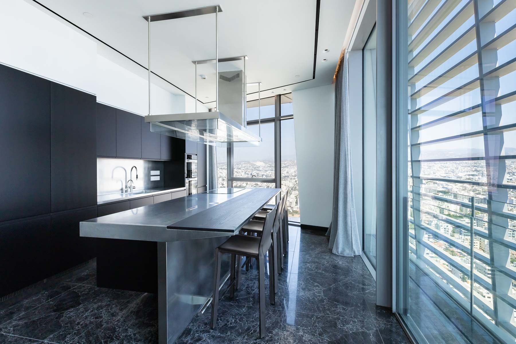  Beachfront Whole-Floor Sky Residence Panoramic Sea Views in Limassol - 物件實景
