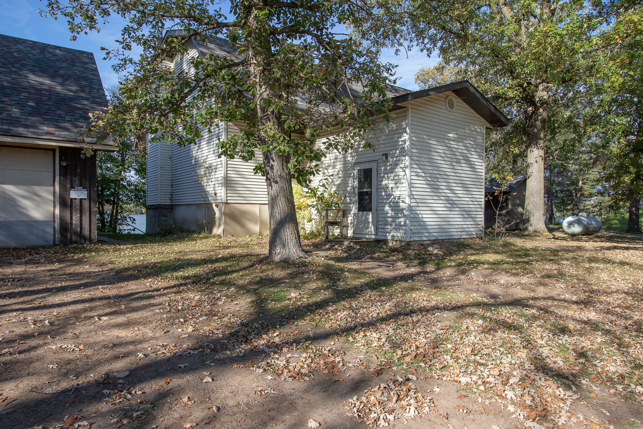 Mora, Minnesota, 55051, United States, 3 Bedrooms Bedrooms, ,3 BathroomsBathrooms,Residential,For Sale,1981190