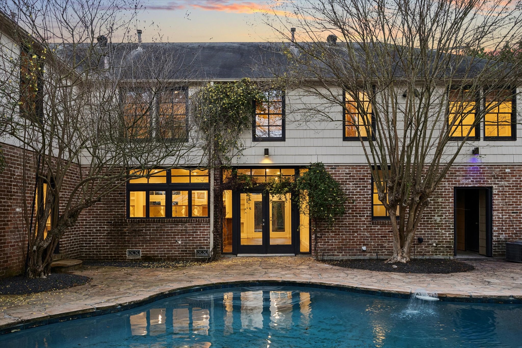  3020 San Felipe Street - 物件實景