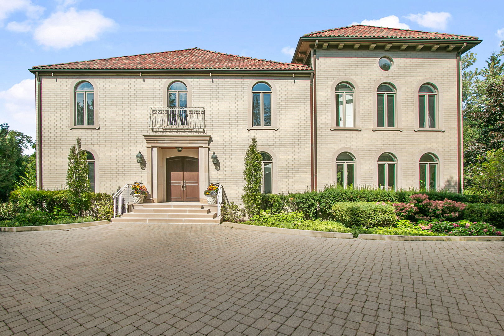 Winnetka, Illinois, 60093, United States, 6 Bedrooms Bedrooms, ,8 BathroomsBathrooms,Residential,For Sale,1991564