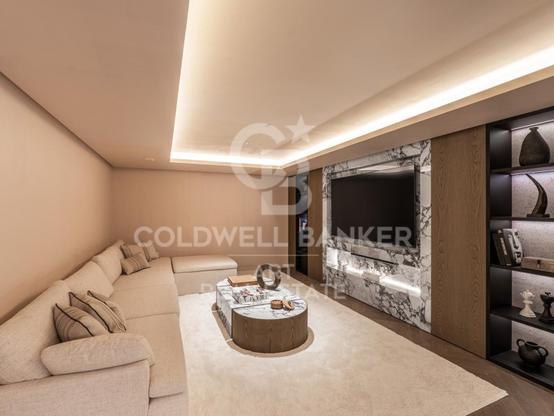 Marbella, Andalusia, ES, 5 Bedrooms Bedrooms, ,6 BathroomsBathrooms,Residential,For Sale,1785544