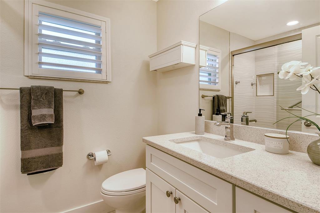 Sarasota, Florida, 34242, United States, 2 Bedrooms Bedrooms, ,2 BathroomsBathrooms,Residential,For Sale,1926172