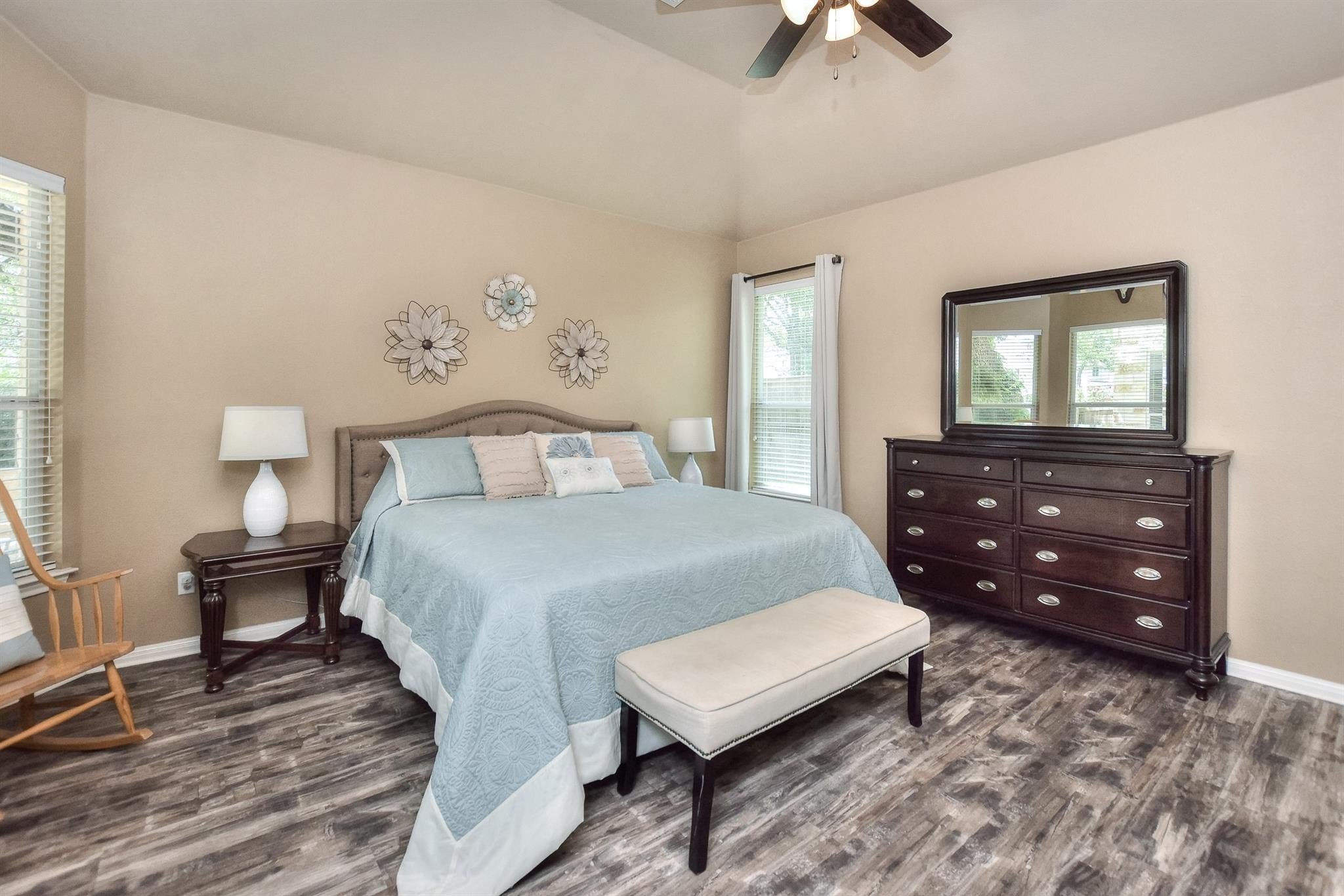 Georgetown, Texas, 78628, United States, 4 Bedrooms Bedrooms, ,3 BathroomsBathrooms,Residential,For Sale,1980870