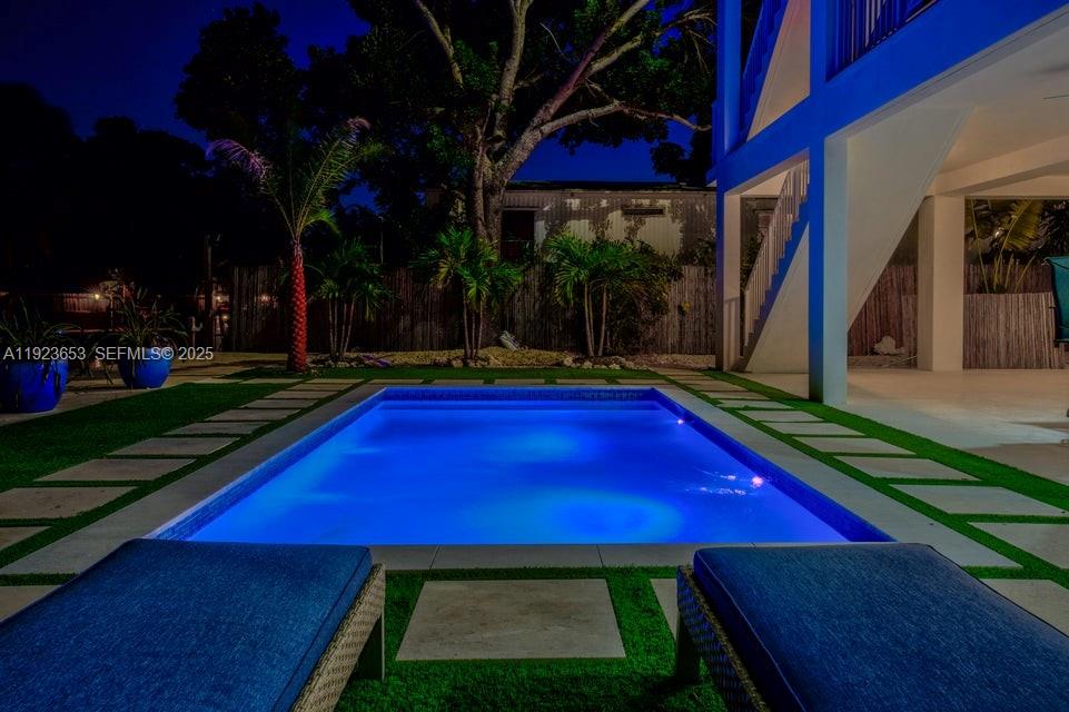 Key Largo, Florida, 33037, United States, 5 Bedrooms Bedrooms, ,3 BathroomsBathrooms,Residential,For Sale,2002061