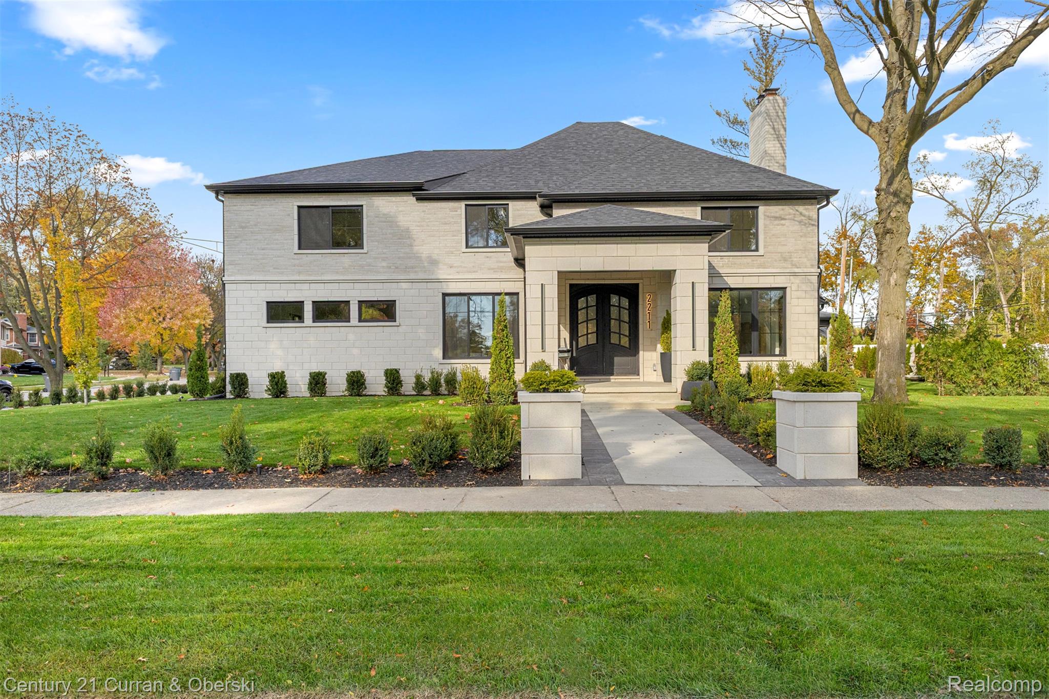 Dearborn, Michigan, 48128, United States, 5 Bedrooms Bedrooms, ,5 BathroomsBathrooms,Residential,For Sale,2030794