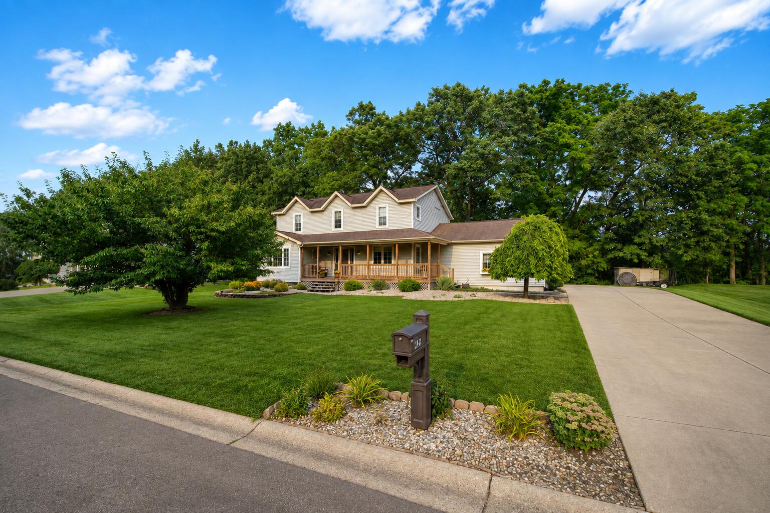 Aspen Way, Jackson, MI 49201 #1