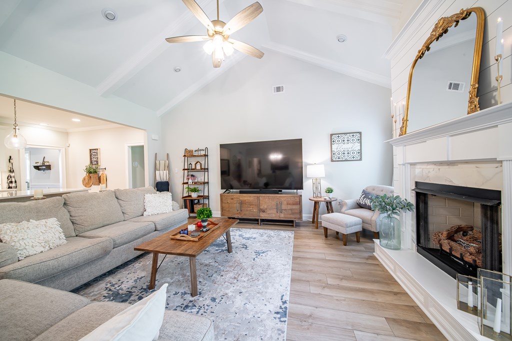 Fortson, Georgia, 31808, United States, 5 Bedrooms Bedrooms, ,4 BathroomsBathrooms,Residential,For Sale,2009299