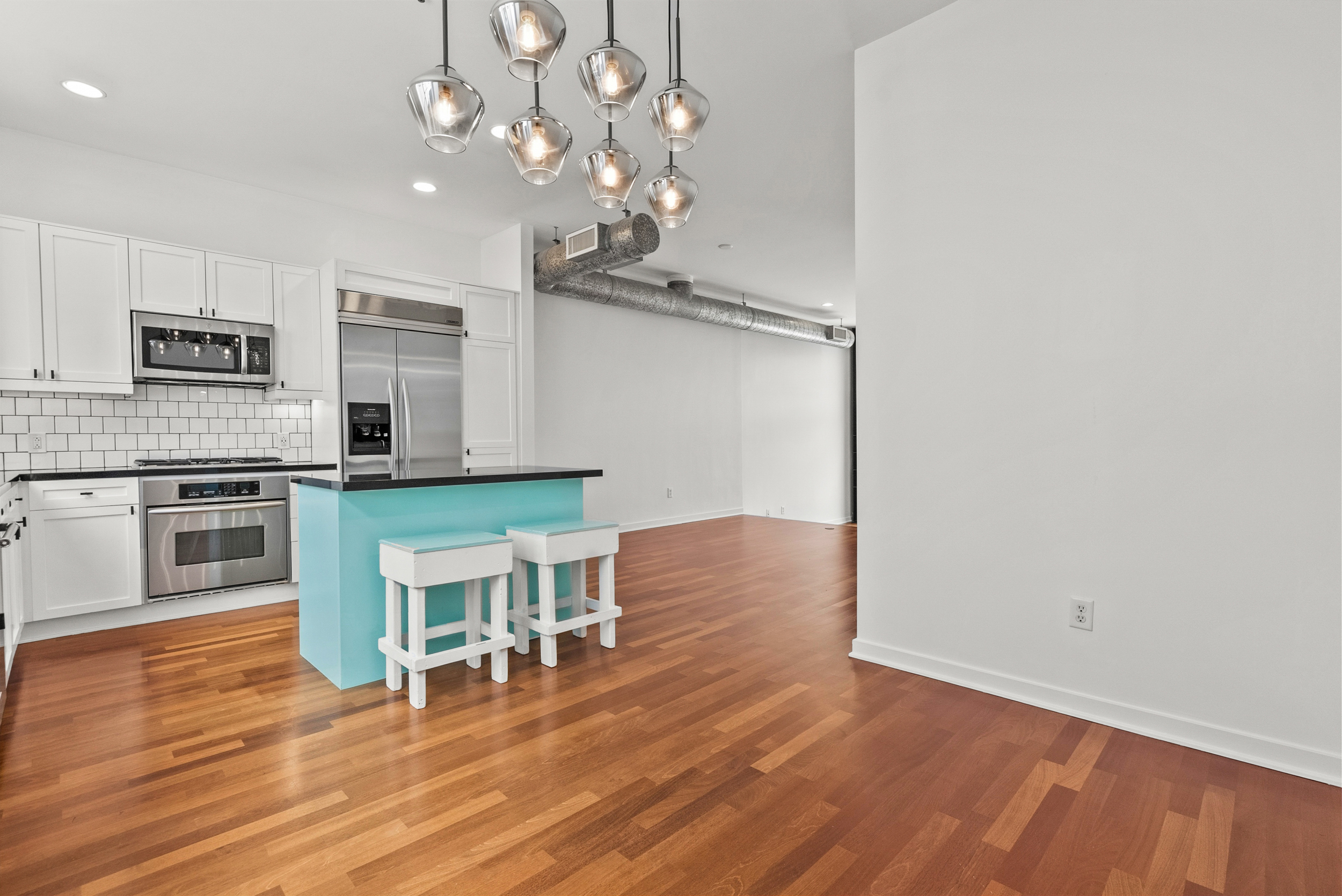  5400 Playa Vista Dr - 物件實景
