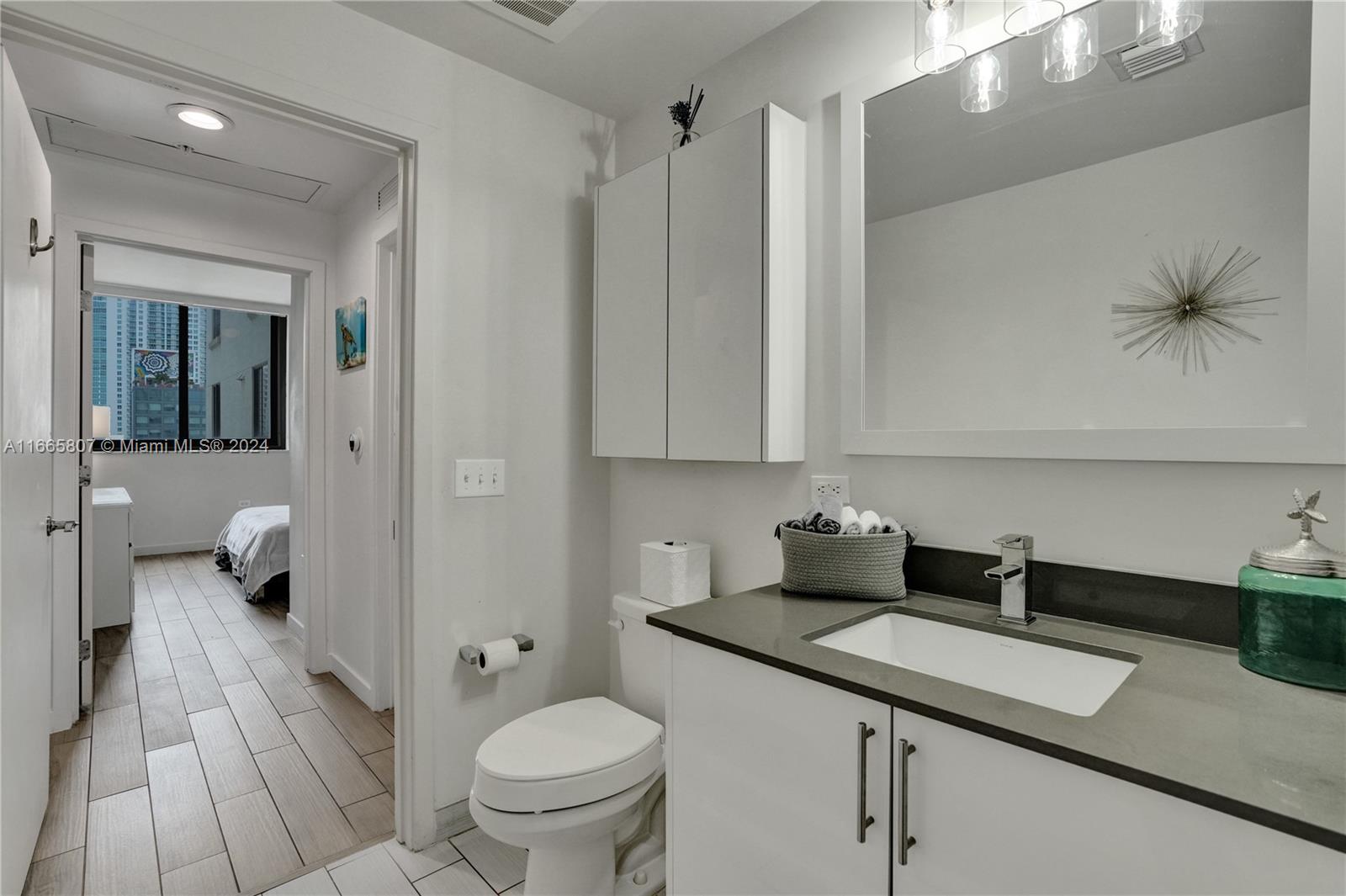 999 SW 1st Ave Unit 1807, Miami, Florida, 33130, United States, 2 Bedrooms Bedrooms, ,2 BathroomsBathrooms,Residential,For Sale,999 SW 1st Ave Unit 1807,1632303