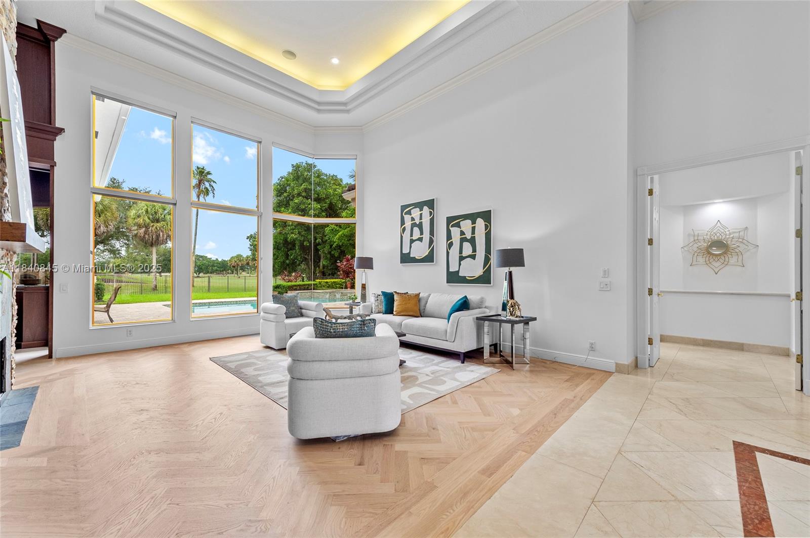 Weston, Florida, 33332, United States, 5 Bedrooms Bedrooms, ,6 BathroomsBathrooms,Residential,For Sale,1896752