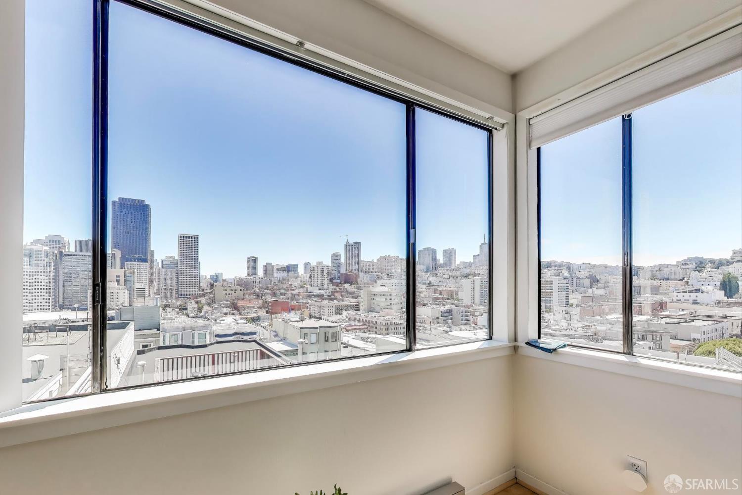 San Francisco, California, 94133, United States, 4 Bedrooms Bedrooms, ,4 BathroomsBathrooms,Residential,For Sale,2015052