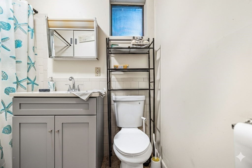 Boston, Massachusetts, 02126, United States, 9 Bedrooms Bedrooms, ,3 BathroomsBathrooms,Residential,For Sale,1975784