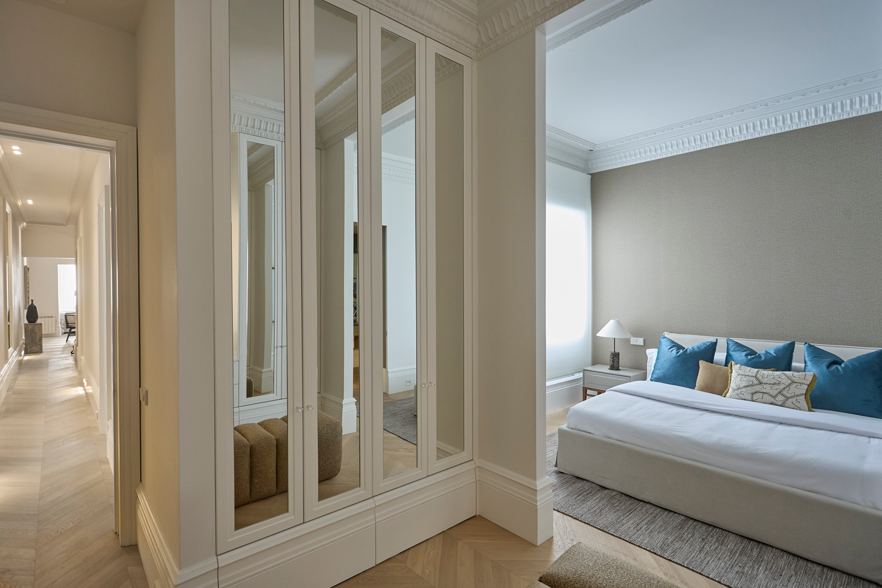  Elegant flat with 3 suites in classic Chueca-Justicia building, Madrid. - 物件實景