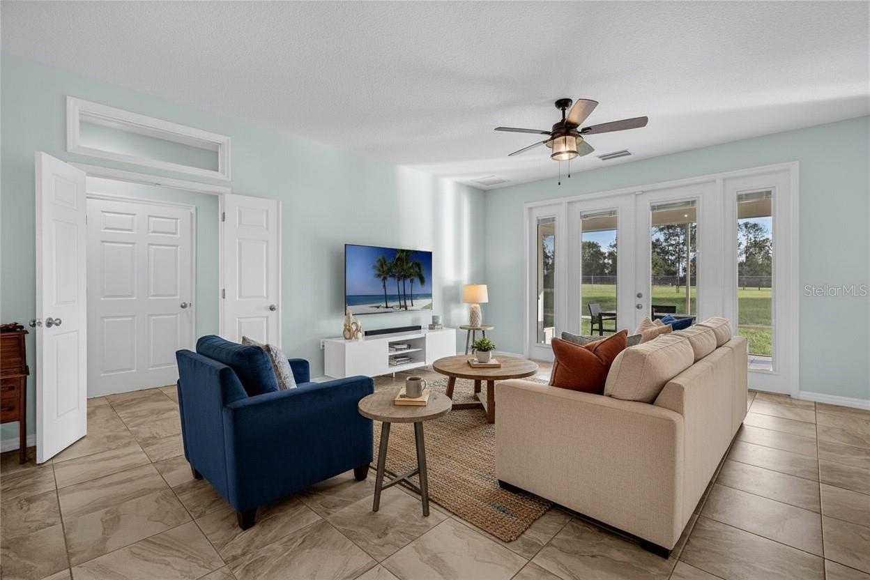 WEIRSDALE, Florida, 32195, United States, 5 Bedrooms Bedrooms, ,3 BathroomsBathrooms,Residential,For Sale,1979385