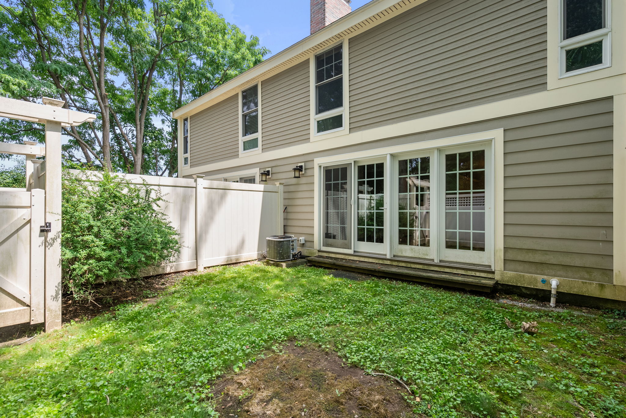  11 Oak Street, Wellesley, MA, 02482 - 物件實景