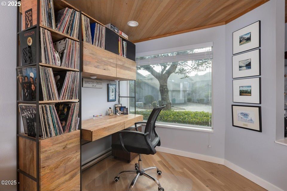 Depoe Bay, Oregon, 97341, United States, 2 Bedrooms Bedrooms, ,2 BathroomsBathrooms,Residential,For Sale,1988210