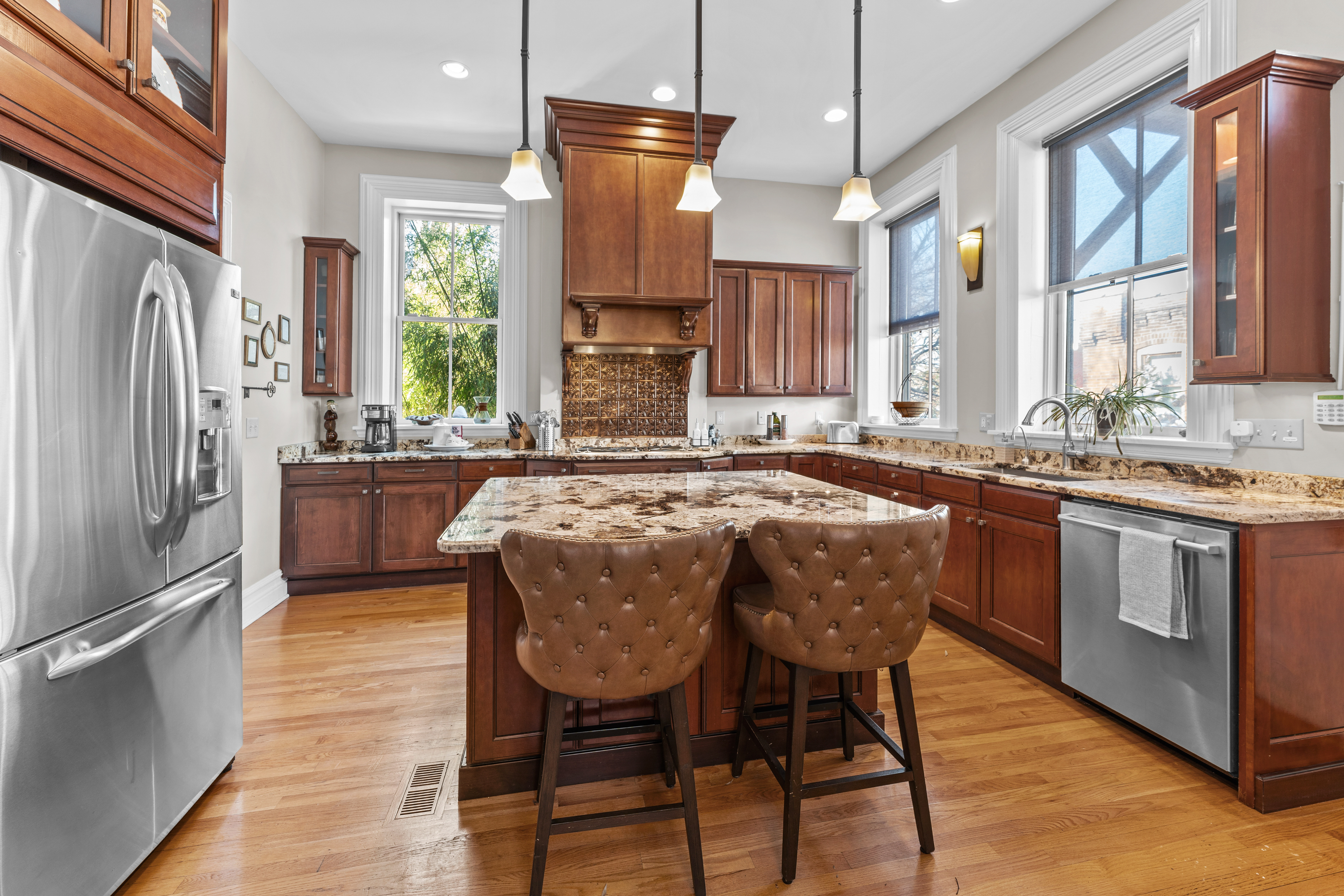  Historic Lafayette Square Victorian Manse with Carriage House - 物件實景