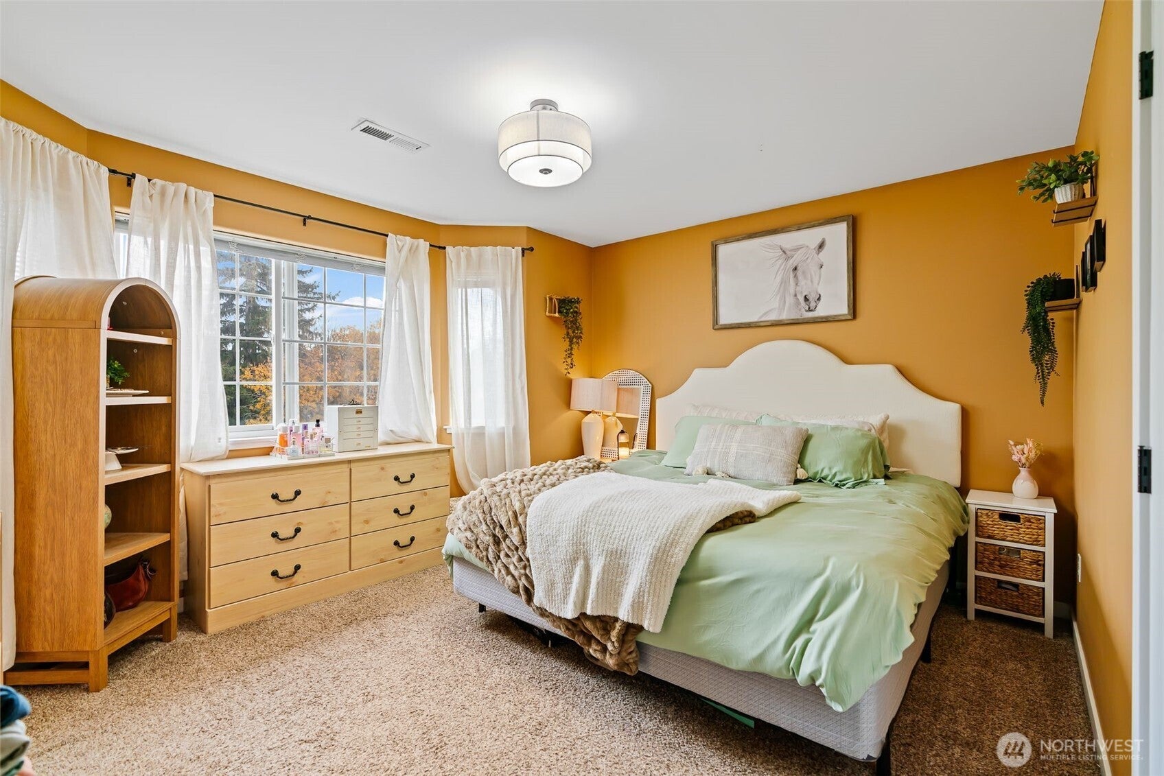 Ellensburg, Washington, 98926, United States, 3 Bedrooms Bedrooms, ,3 BathroomsBathrooms,Residential,For Sale,1991270