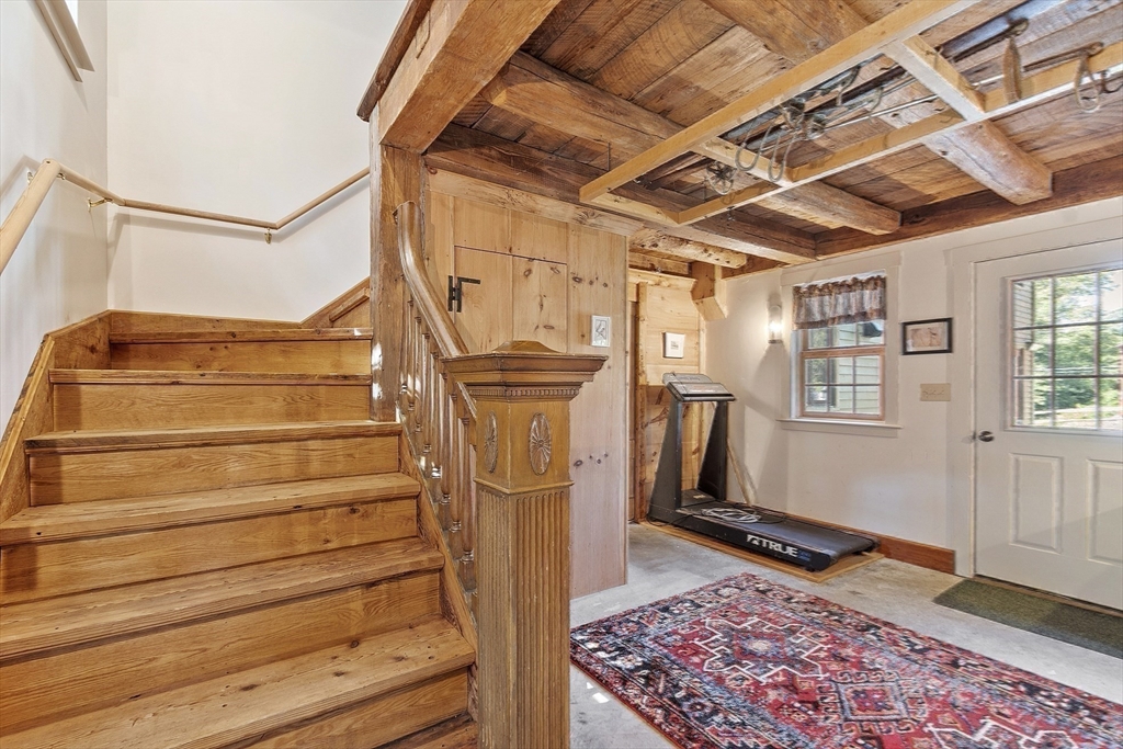 Ashby, Massachusetts, 01431, United States, 4 Bedrooms Bedrooms, ,3 BathroomsBathrooms,Residential,For Sale,1917455