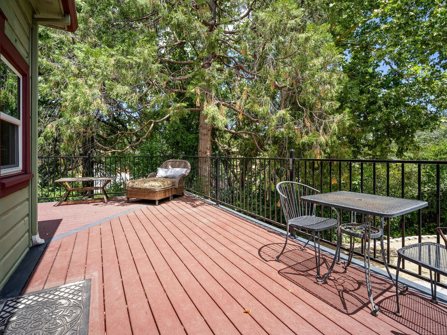 Placerville, California, 95667, United States, 3 Bedrooms Bedrooms, ,2 BathroomsBathrooms,Residential,For Sale,1878670
