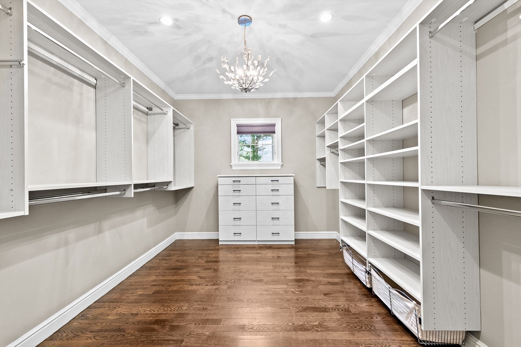 Newton, Massachusetts, 02459, United States, 6 Bedrooms Bedrooms, ,7 BathroomsBathrooms,Residential,For Sale,1918110