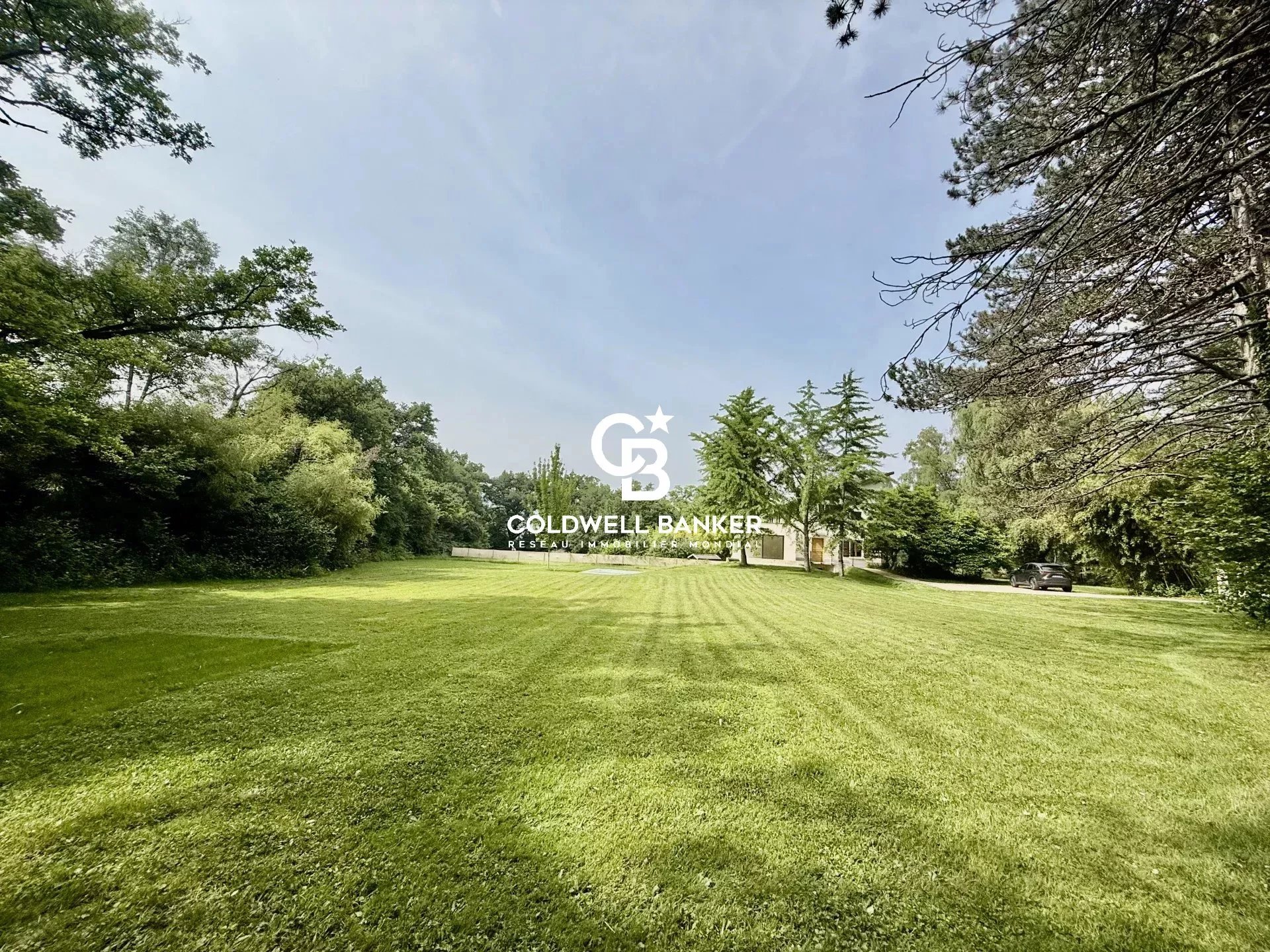 Prévessin-Moëns, Auvergne-Rhône-Alpes, 01280, FR, 4 Bedrooms Bedrooms, ,2 BathroomsBathrooms,Residential,For Sale,1994849