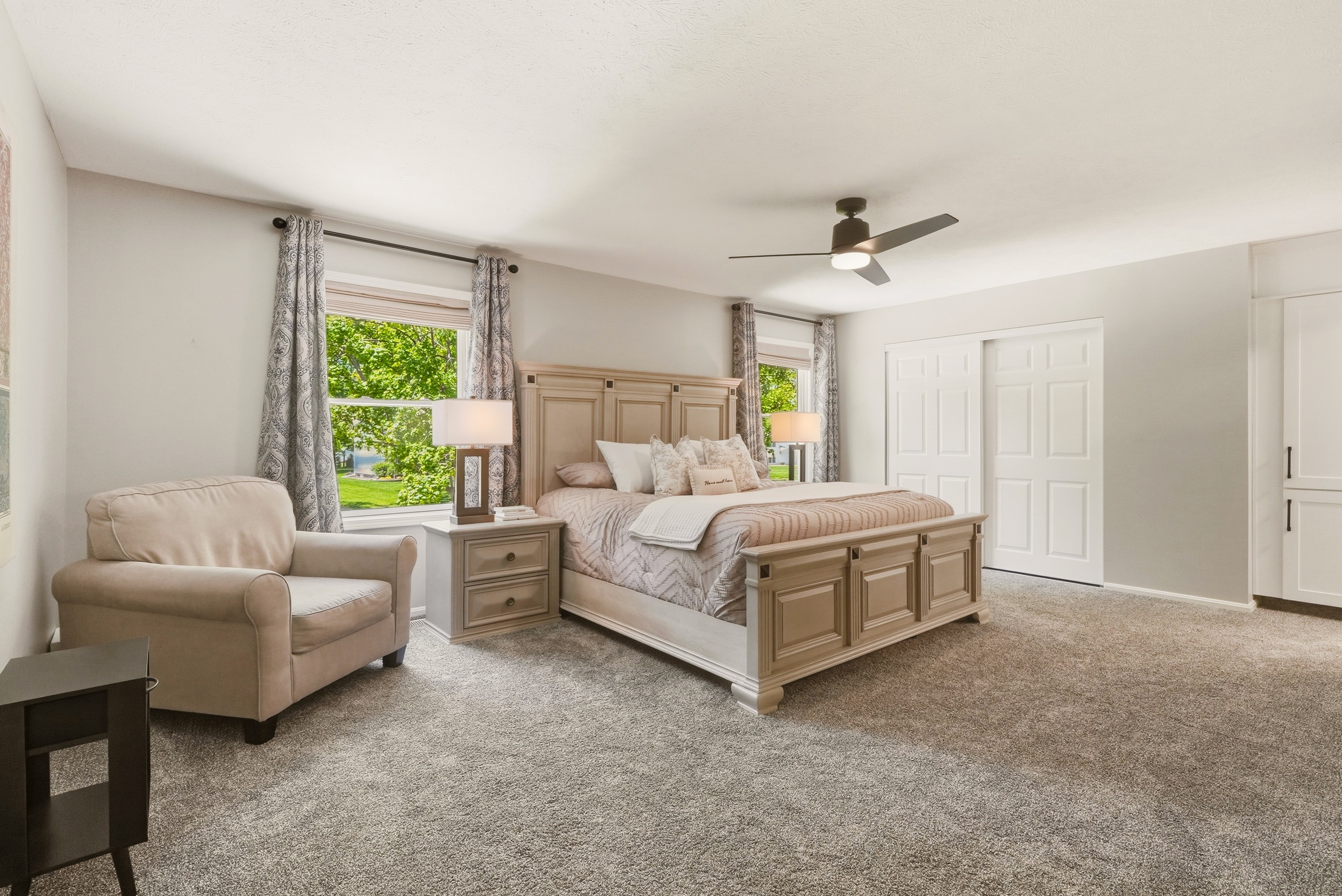  Hallworth Manor Estates 01 - 物件實景
