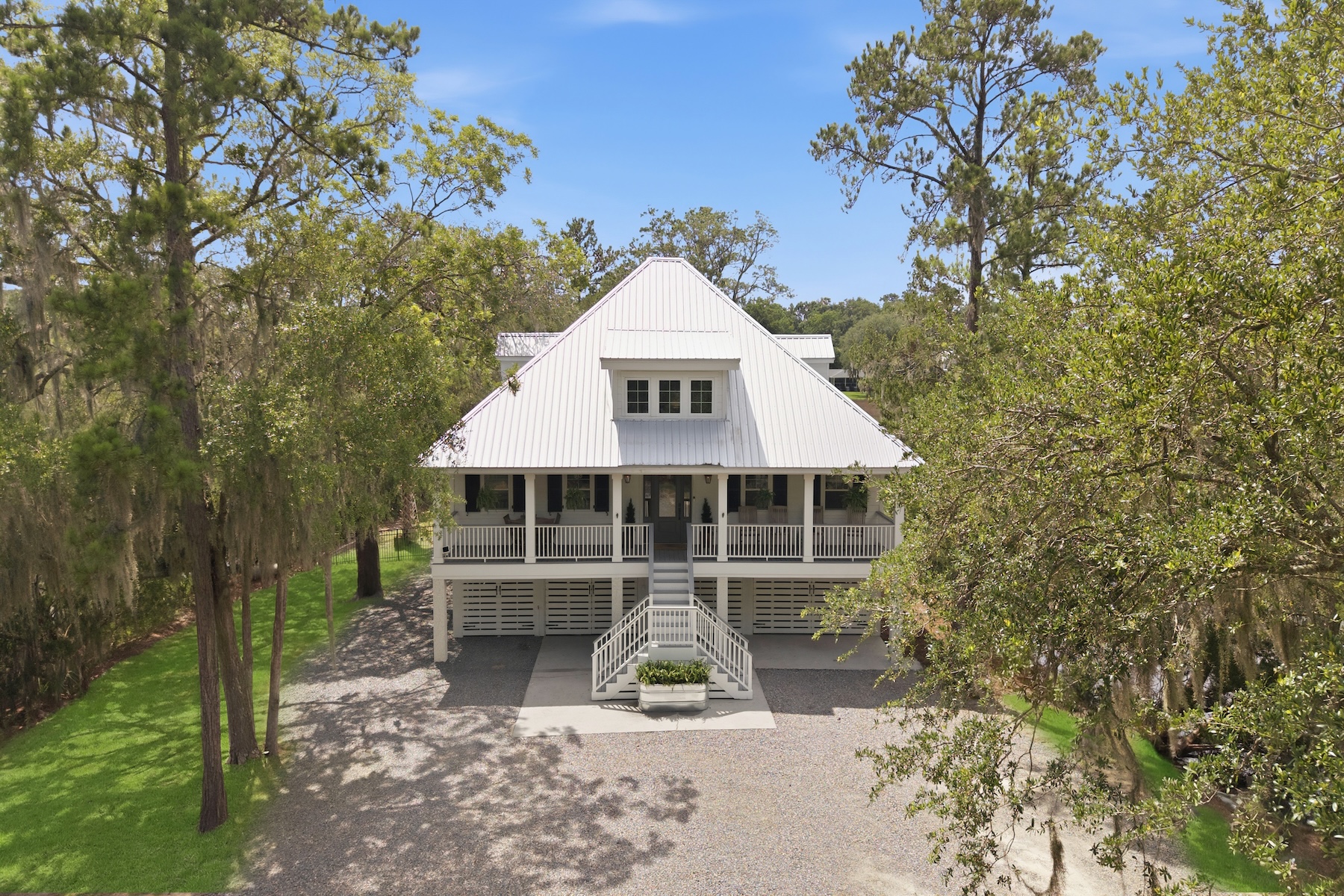  Extraordinary Waterfront Estate on Herb Creek - 物件實景