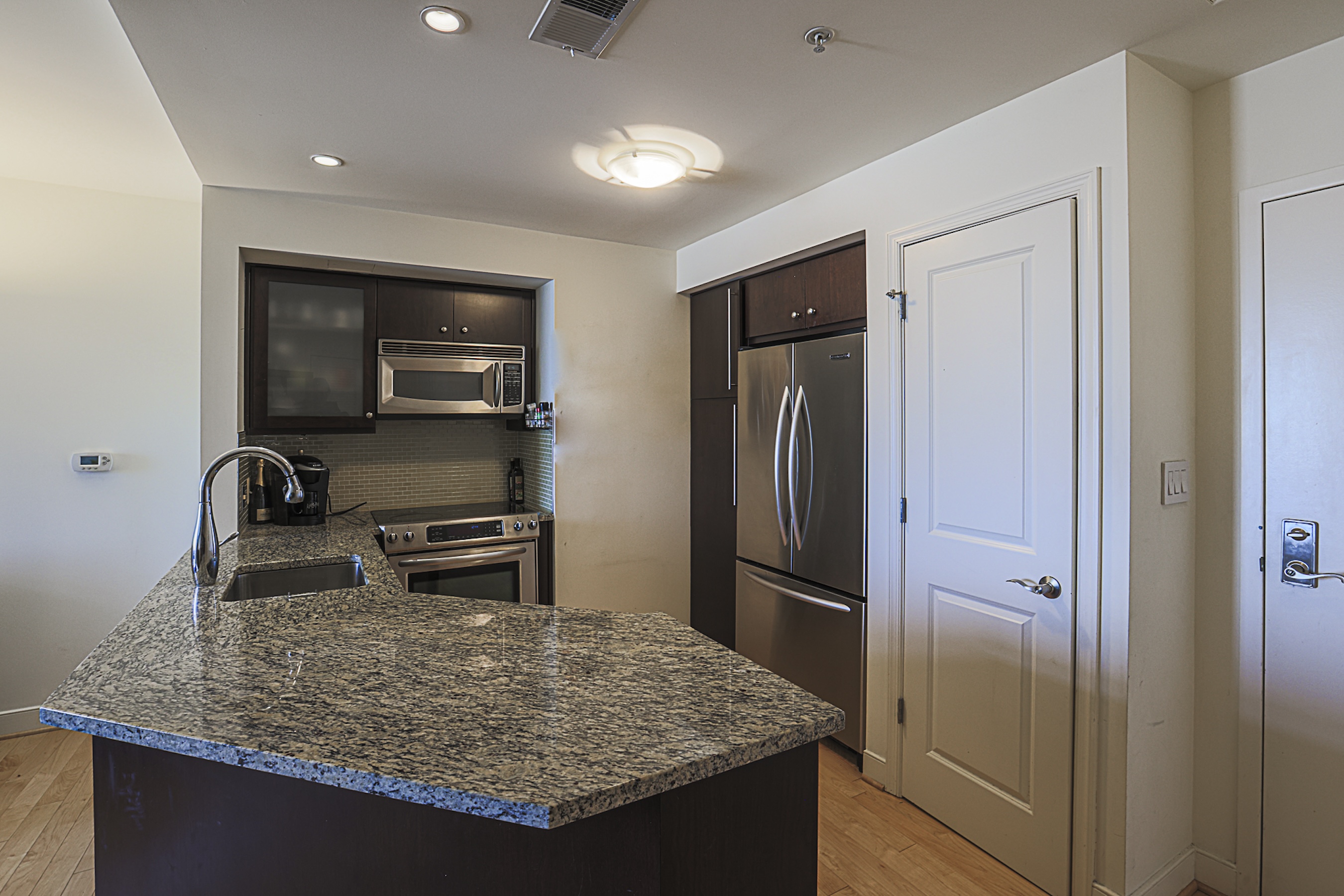  HARBOR EAST - 物件實景