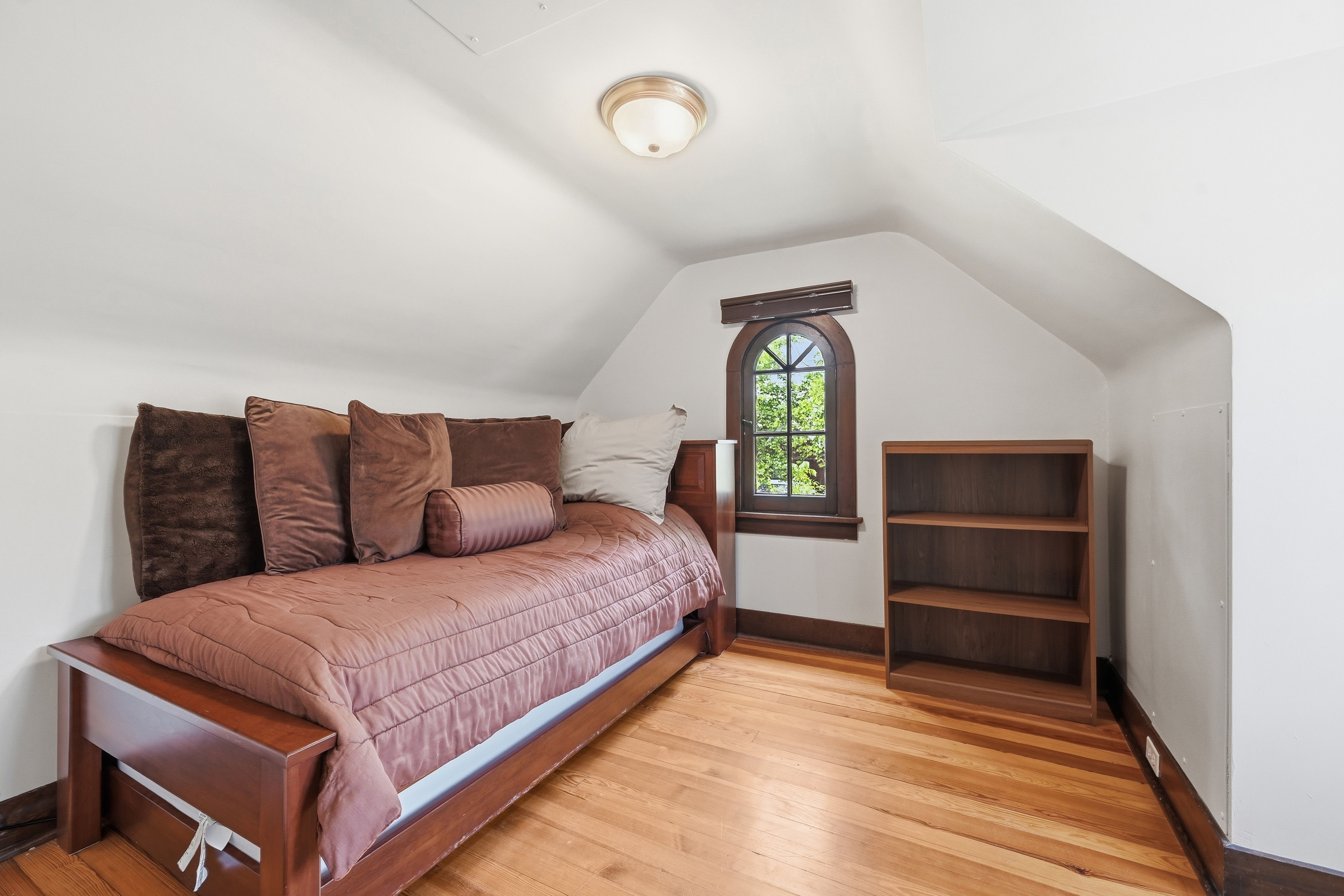  1264 Bellerock Street, Pittsburgh, PA 15217 - 物件實景