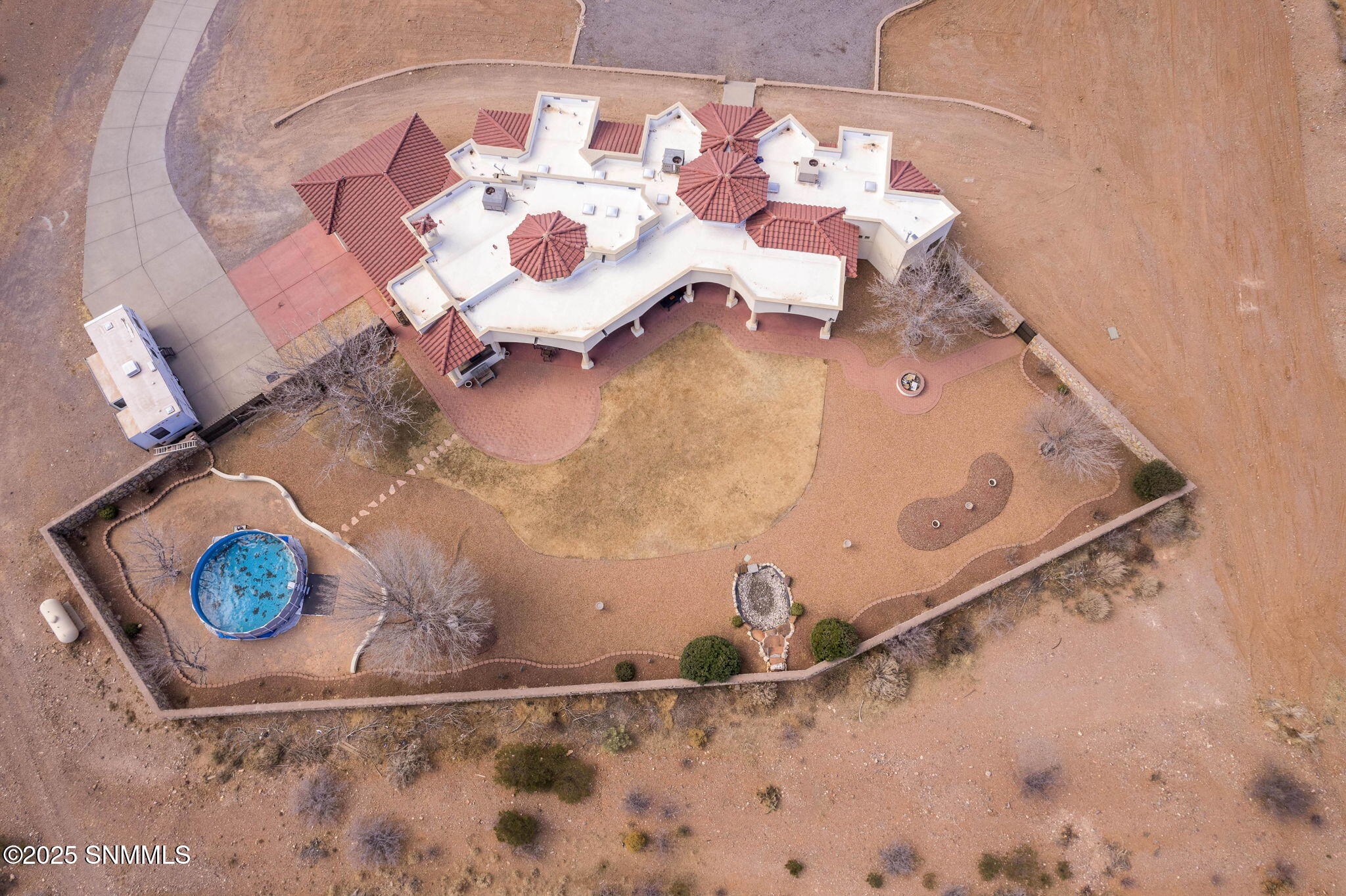 Las Cruces, New Mexico, 88011, United States, 4 Bedrooms Bedrooms, ,5 BathroomsBathrooms,Residential,For Sale,1709663