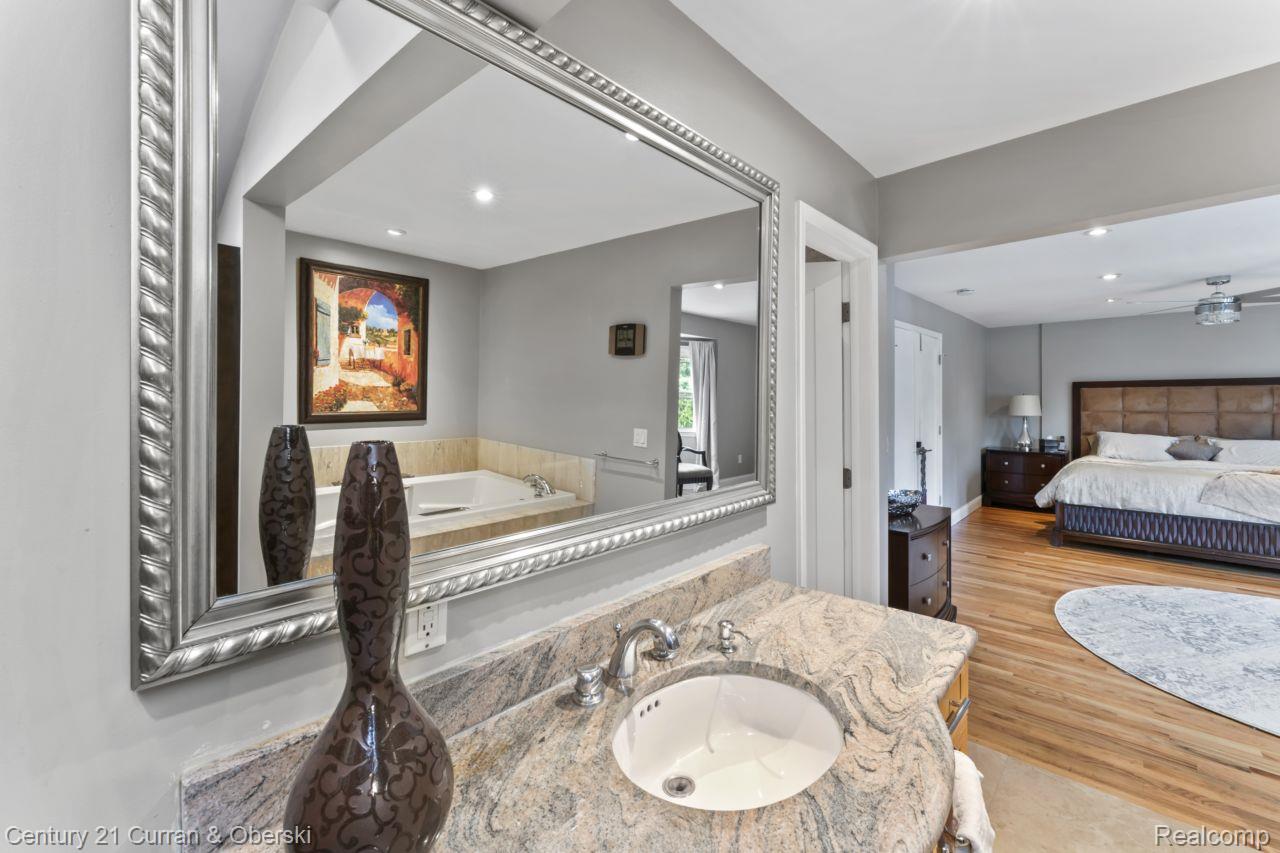 Dearborn Heights, Michigan, 48127, United States, 4 Bedrooms Bedrooms, ,4 BathroomsBathrooms,Residential,For Sale,1905495